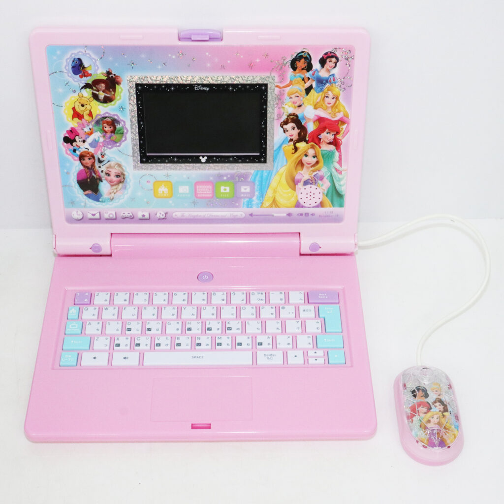 美品❣️Disneyコラボ❤️激レア【アリスモデル】限定品✨ピンクノートパソコン ディズニー&ピクサーキャラクターズ ラーニングマイスイートパソコンを